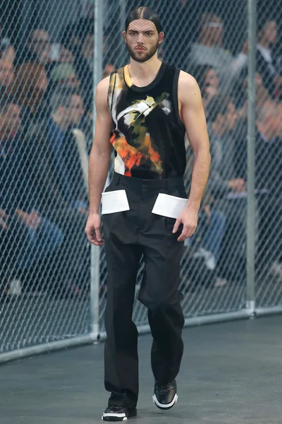 Look 2